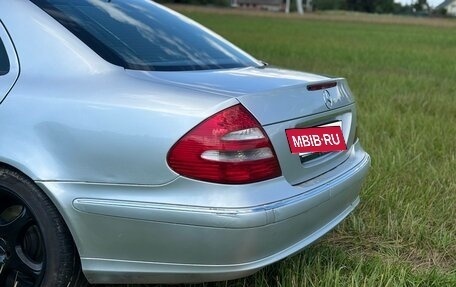 Mercedes-Benz E-Класс, 2003 год, 600 000 рублей, 9 фотография