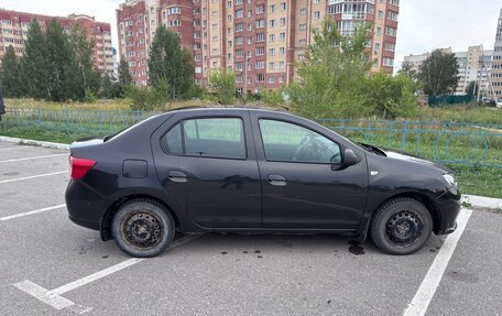 Renault Logan II, 2016 год, 530 000 рублей, 3 фотография