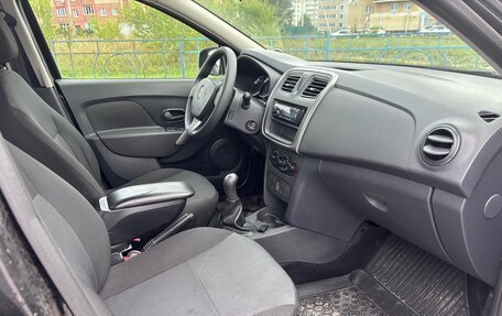 Renault Logan II, 2016 год, 530 000 рублей, 8 фотография