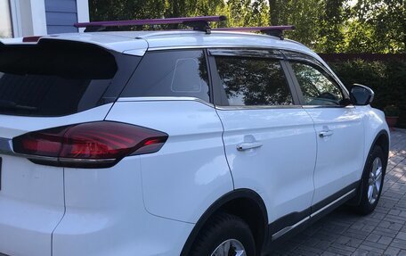 Geely Atlas, 2022 год, 1 570 000 рублей, 2 фотография