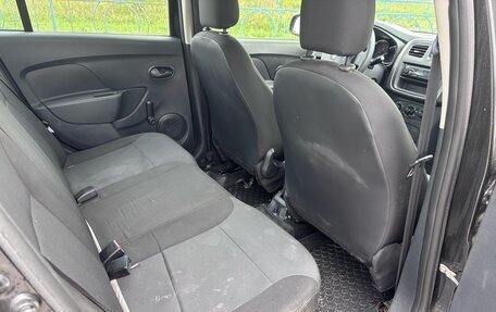 Renault Logan II, 2016 год, 530 000 рублей, 9 фотография