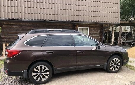 Subaru Outback IV рестайлинг, 2017 год, 2 950 000 рублей, 13 фотография
