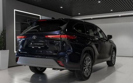 Toyota Highlander, 2026 год, 5 650 000 рублей, 6 фотография