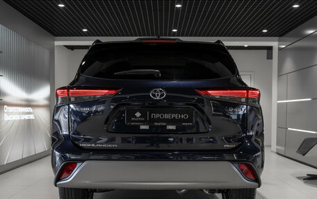 Toyota Highlander, 2026 год, 5 650 000 рублей, 7 фотография