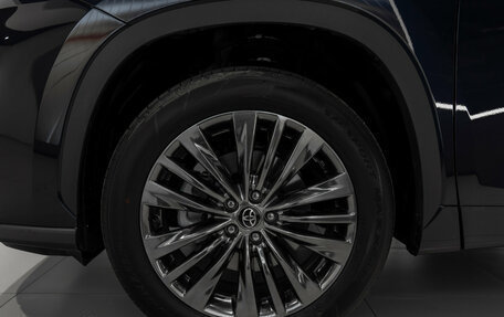 Toyota Highlander, 2026 год, 5 650 000 рублей, 28 фотография
