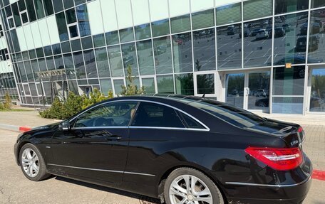 Mercedes-Benz E-Класс, 2011 год, 1 450 000 рублей, 6 фотография