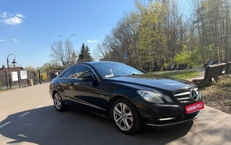 Mercedes-Benz E-Класс, 2011 год, 1 450 000 рублей, 10 фотография