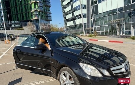 Mercedes-Benz E-Класс, 2011 год, 1 450 000 рублей, 13 фотография
