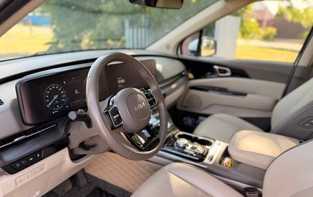 KIA Carnival, 2022 год, 4 500 000 рублей, 18 фотография