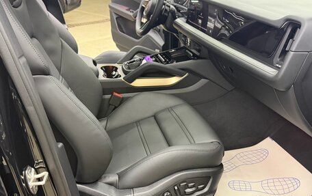 Porsche Cayenne III, 2026 год, 17 300 000 рублей, 33 фотография