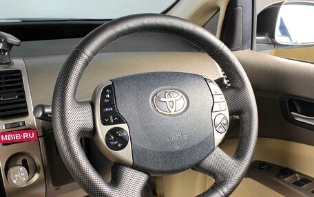 Toyota Prius, 2008 год, 679 000 рублей, 12 фотография