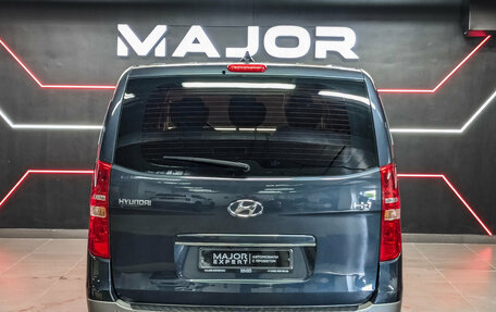 Hyundai H-1 II рестайлинг, 2019 год, 2 900 000 рублей, 6 фотография