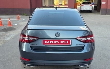 Skoda Superb III рестайлинг, 2018 год, 1 950 000 рублей, 5 фотография