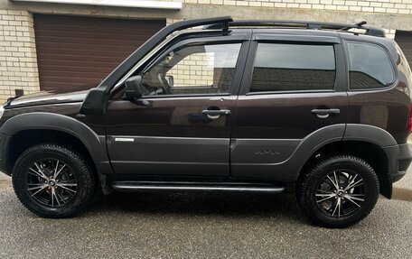 Chevrolet Niva I рестайлинг, 2013 год, 650 000 рублей, 5 фотография