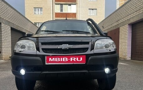 Chevrolet Niva I рестайлинг, 2013 год, 650 000 рублей, 3 фотография