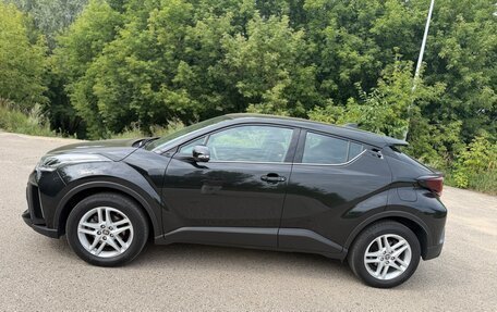Toyota C-HR I рестайлинг, 2020 год, 2 492 000 рублей, 4 фотография