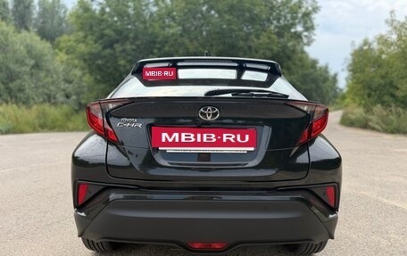 Toyota C-HR I рестайлинг, 2020 год, 2 492 000 рублей, 7 фотография