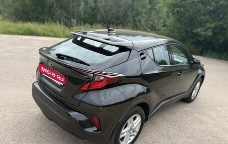 Toyota C-HR I рестайлинг, 2020 год, 2 492 000 рублей, 13 фотография