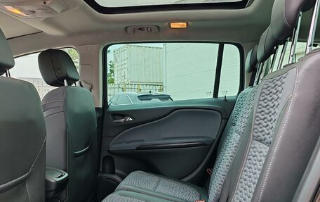 Opel Zafira C рестайлинг, 2013 год, 1 399 000 рублей, 9 фотография