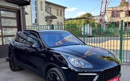 Porsche Cayenne III, 2013 год, 3 000 000 рублей, 2 фотография