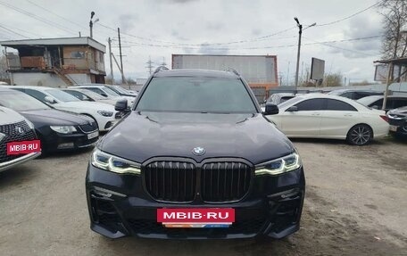 BMW X7, 2020 год, 7 730 000 рублей, 2 фотография