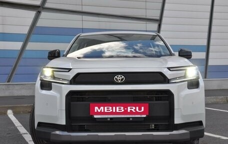 Toyota RAV4, 2026 год, 4 500 000 рублей, 6 фотография