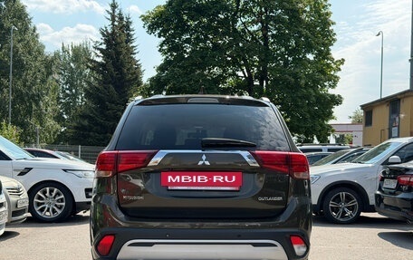 Mitsubishi Outlander III рестайлинг 3, 2019 год, 1 649 000 рублей, 5 фотография