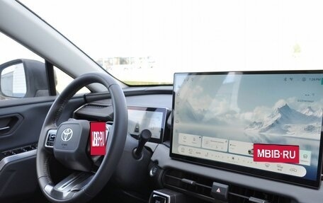 Toyota RAV4, 2026 год, 4 500 000 рублей, 27 фотография