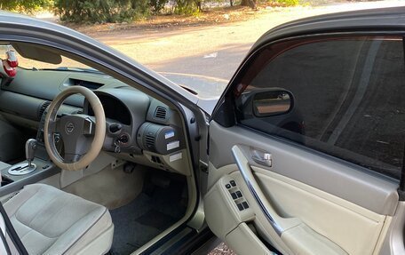 Nissan Skyline, 2004 год, 600 000 рублей, 6 фотография