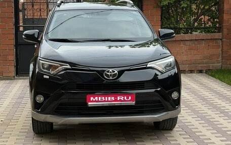 Toyota RAV4, 2017 год, 2 790 000 рублей, 1 фотография