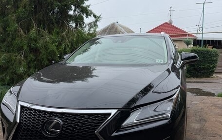 Lexus RX IV рестайлинг, 2018 год, 6 000 000 рублей, 1 фотография