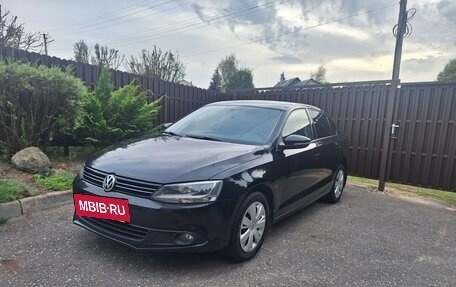 Volkswagen Jetta VI, 2012 год, 870 000 рублей, 4 фотография