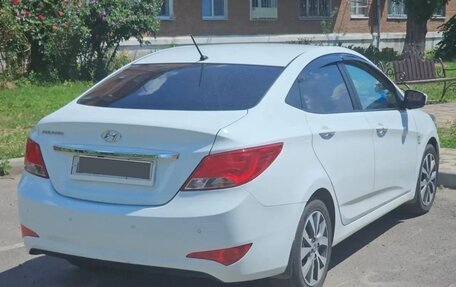 Hyundai Solaris II рестайлинг, 2016 год, 1 350 000 рублей, 4 фотография