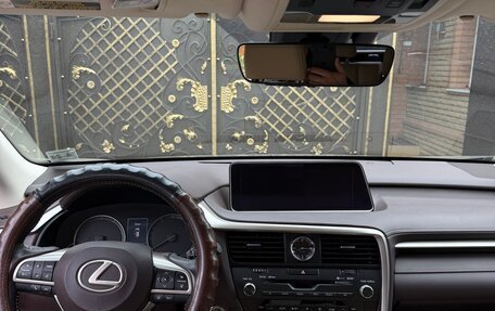 Lexus RX IV рестайлинг, 2018 год, 6 000 000 рублей, 5 фотография