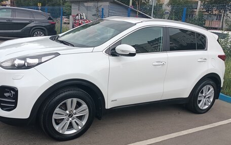 KIA Sportage IV рестайлинг, 2017 год, 1 980 000 рублей, 2 фотография