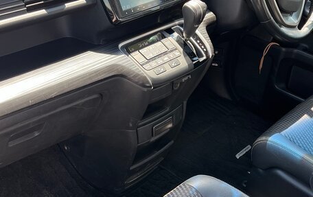 Honda Stepwgn IV, 2015 год, 1 800 000 рублей, 7 фотография