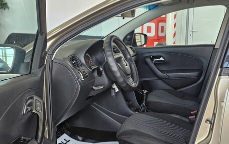 Volkswagen Polo VI (EU Market), 2015 год, 989 000 рублей, 9 фотография