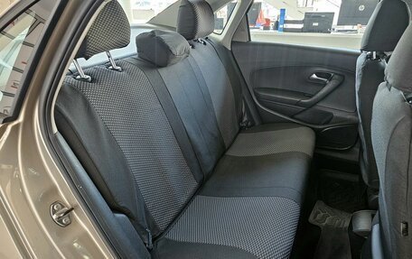 Volkswagen Polo VI (EU Market), 2015 год, 989 000 рублей, 15 фотография