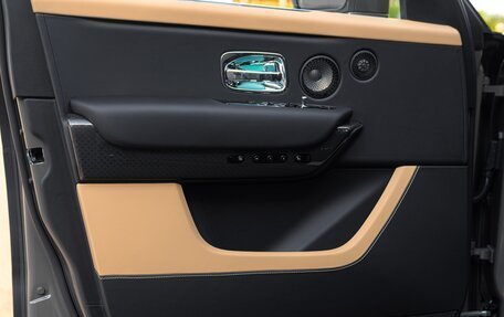 Rolls-Royce Cullinan, 2026 год, 69 500 000 рублей, 11 фотография