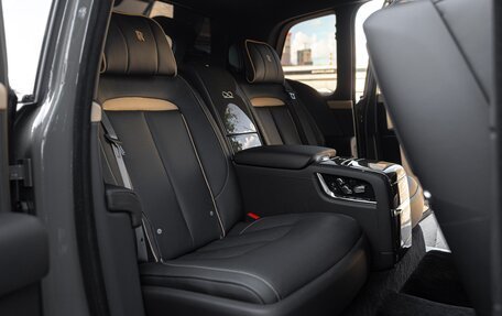 Rolls-Royce Cullinan, 2026 год, 69 500 000 рублей, 22 фотография
