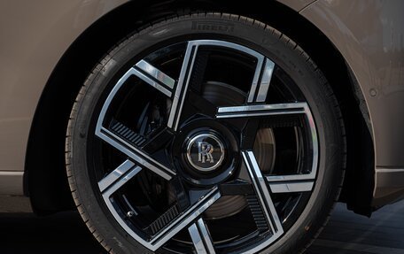 Rolls-Royce Cullinan, 2026 год, 69 500 000 рублей, 27 фотография