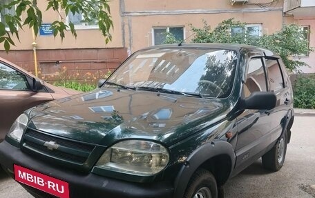 Chevrolet Niva I рестайлинг, 2004 год, 320 000 рублей, 2 фотография