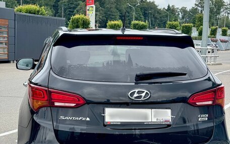 Hyundai Santa Fe III рестайлинг, 2016 год, 2 000 000 рублей, 2 фотография