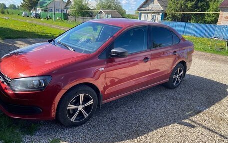 Volkswagen Polo VI (EU Market), 2011 год, 420 000 рублей, 1 фотография