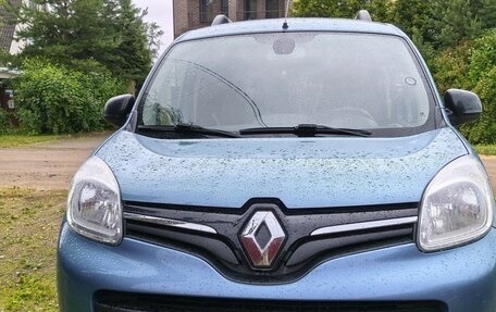 Renault Kangoo II рестайлинг, 2015 год, 1 450 000 рублей, 1 фотография