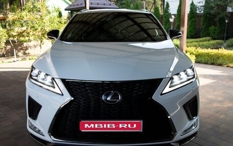 Lexus RX IV рестайлинг, 2021 год, 5 500 000 рублей, 1 фотография