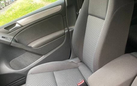 Volkswagen Golf VI, 2012 год, 450 000 рублей, 3 фотография