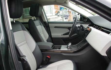 Land Rover Range Rover Evoque II, 2024 год, 5 250 000 рублей, 10 фотография