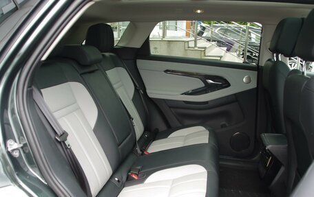 Land Rover Range Rover Evoque II, 2024 год, 5 250 000 рублей, 9 фотография