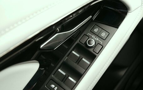 Land Rover Range Rover Evoque II, 2024 год, 5 250 000 рублей, 17 фотография